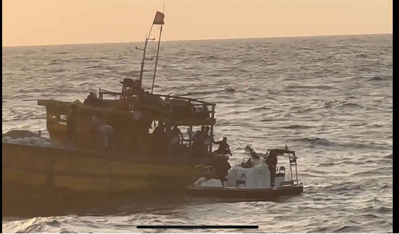 Watch: Indian Coast Guard rescues nine fishermen with burn injuries from sea-Telangana Today