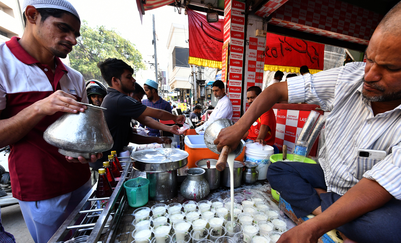 Beating the heat in style, Hyderabadi way-Telangana Today