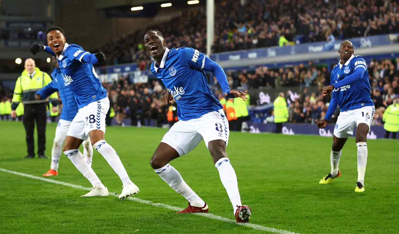 Premier League: Everton stuns Liverpool; Man Utd climbs to sixth-Telangana Today
