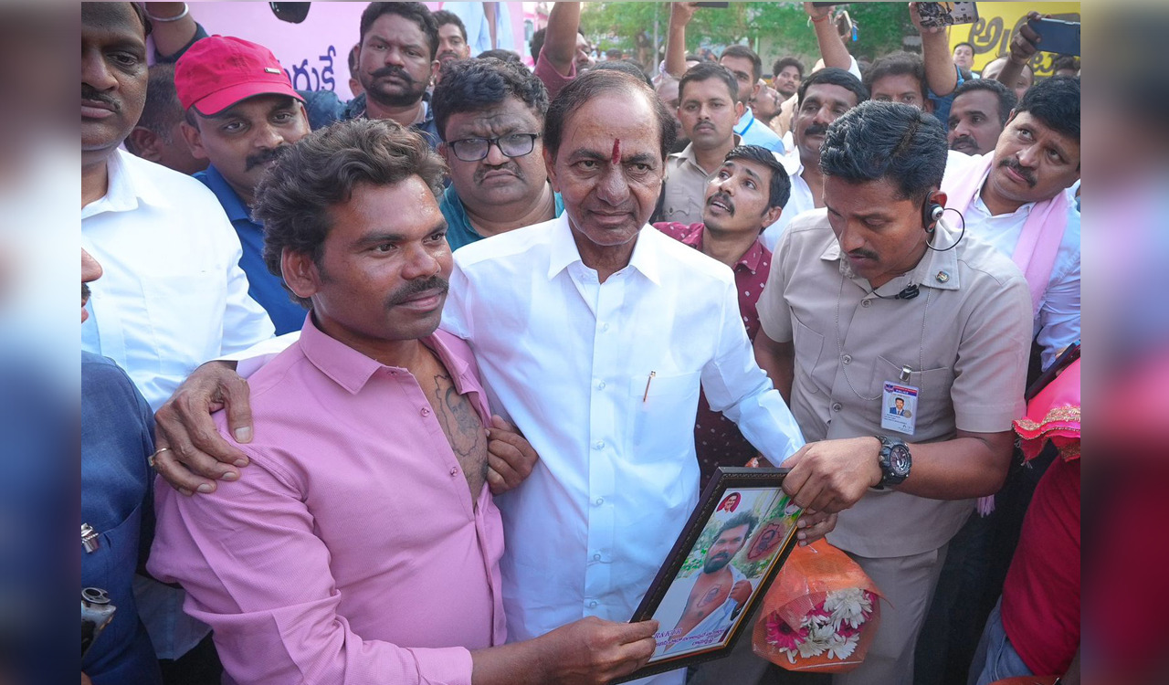 Khammam: KCR’s road show impresses all-Telangana Today