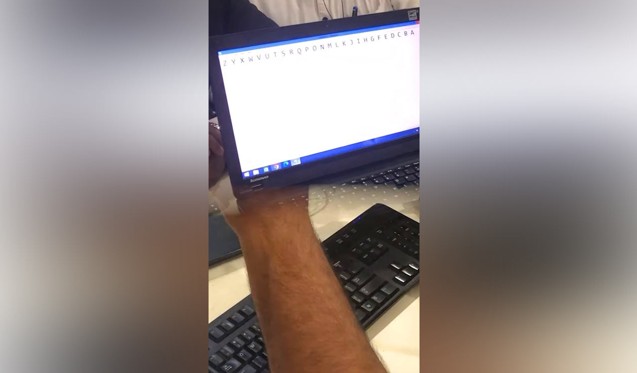 Hyderabad resident sets Guinness World Record for reverse alphabet typing-Telangana Today